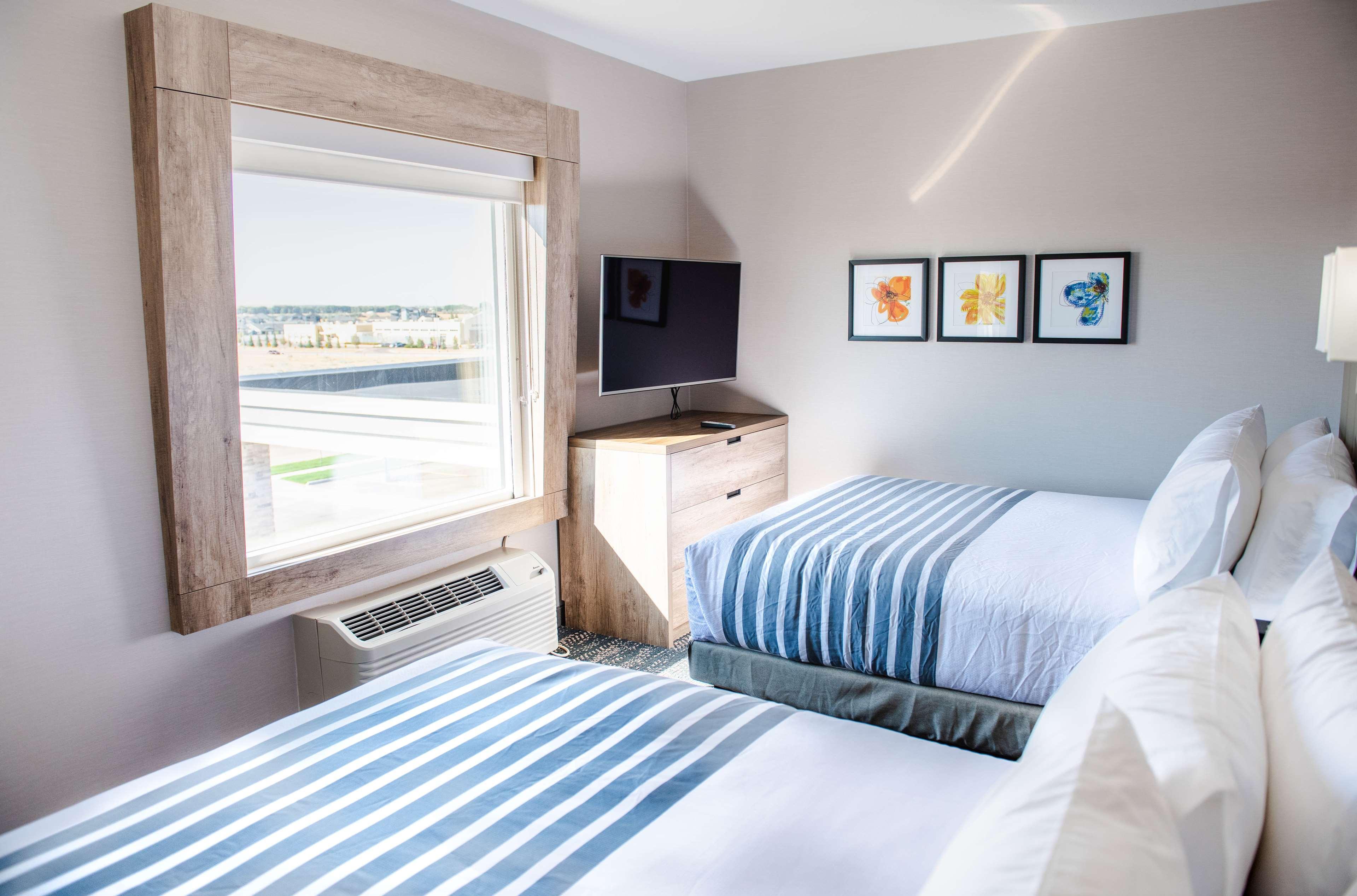 Best Western Premier Executive Residency Медисин-Хат Экстерьер фото