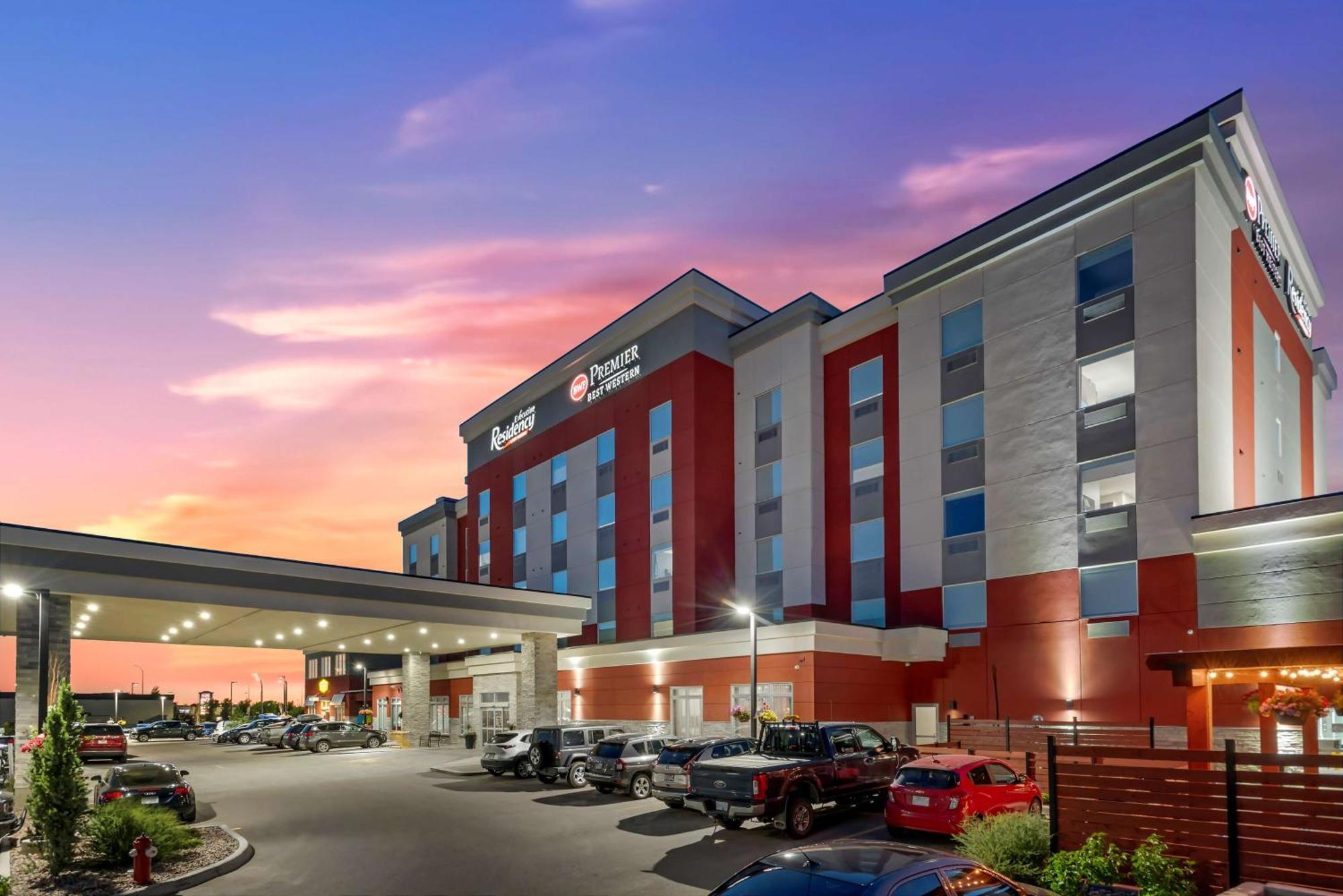 Best Western Premier Executive Residency Медисин-Хат Экстерьер фото