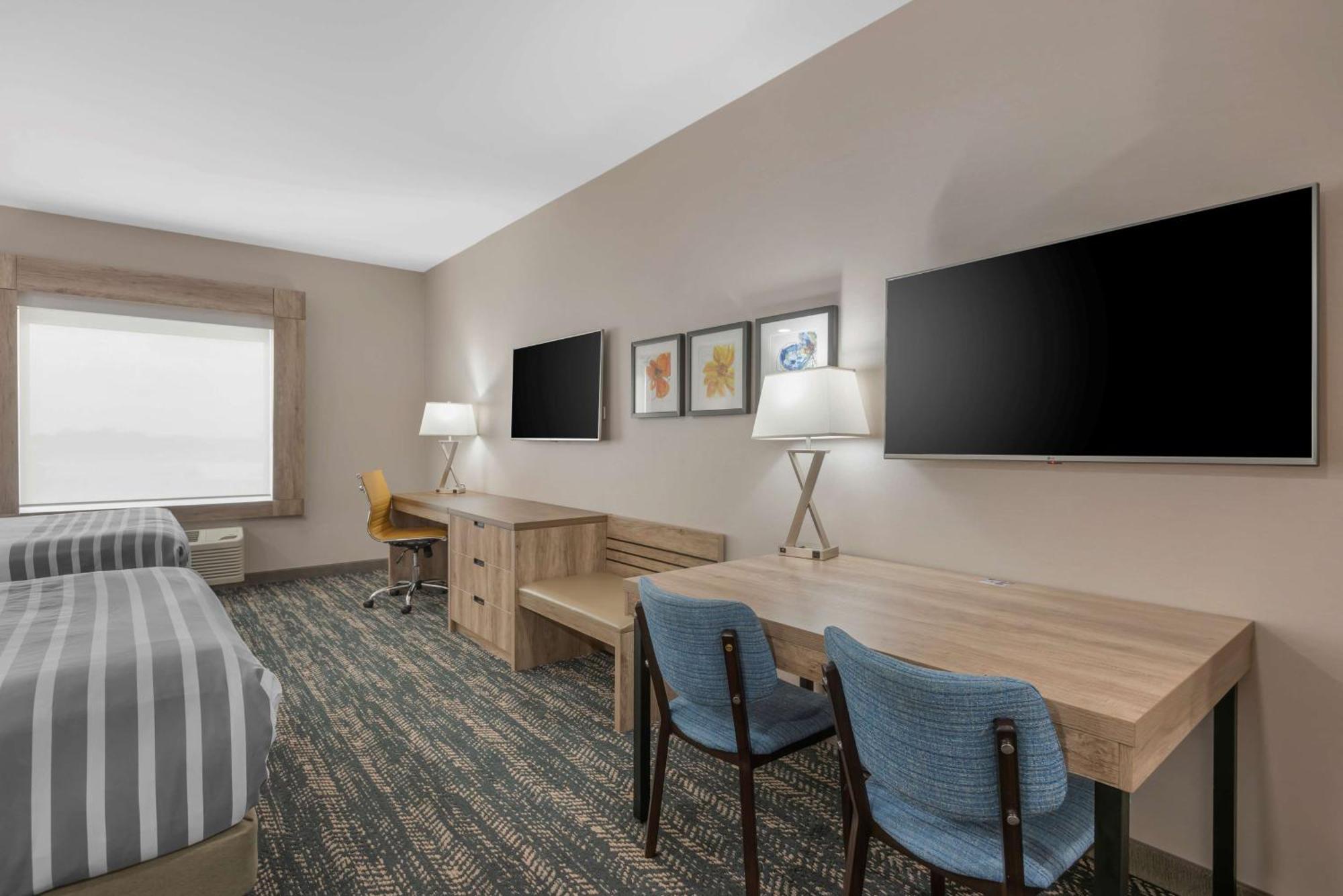 Best Western Premier Executive Residency Медисин-Хат Экстерьер фото